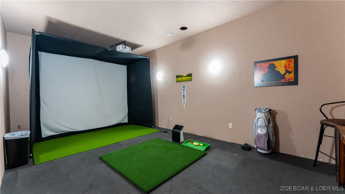 Woodland Cove - Residential