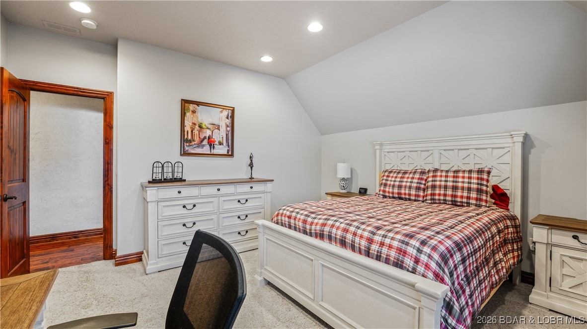 Woodland Cove - Residential