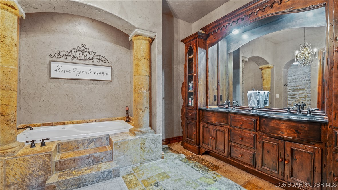 Woodland Cove - Residential