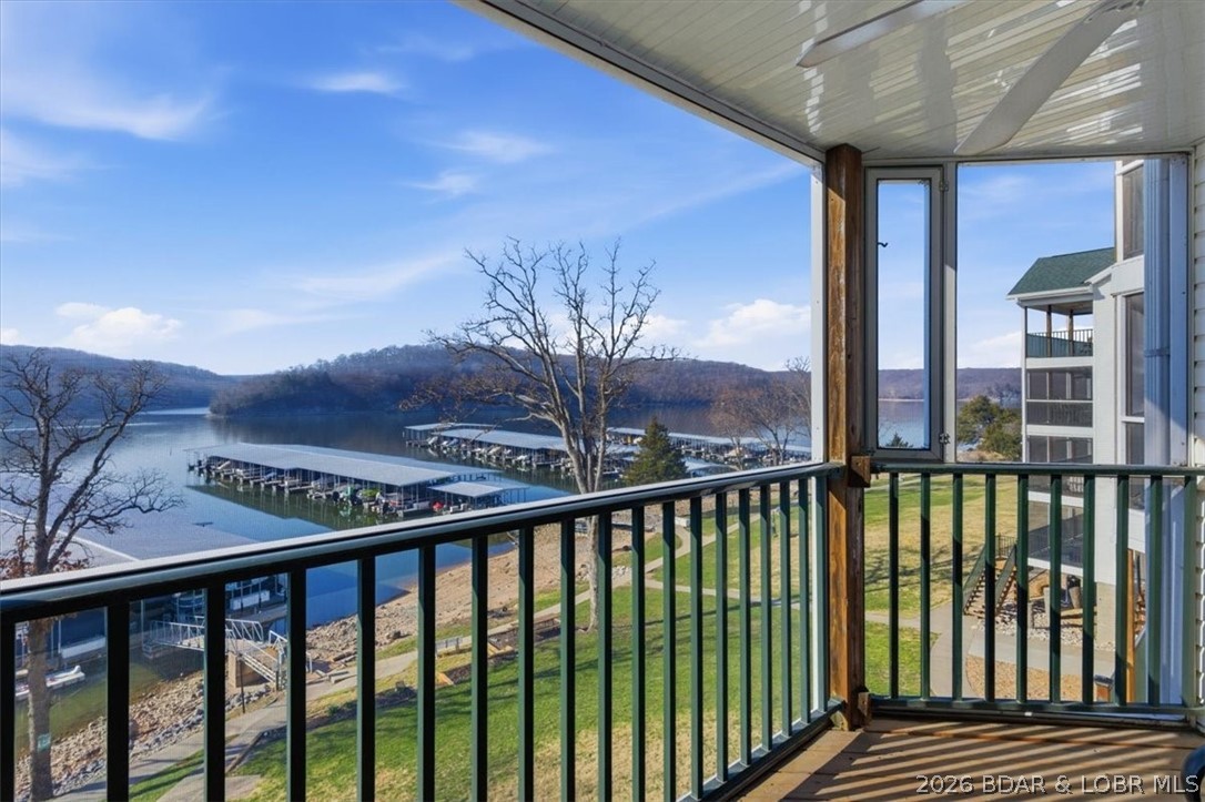 Park Place On The Lake - Residential