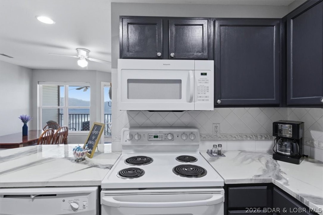 Park Place On The Lake - Residential