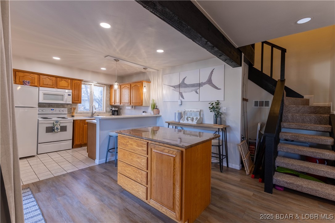 Tan-Tar-A Estates - Residential