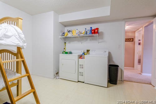 Lake Ozark, Missouri 65049, United States, 4 Bedrooms Bedrooms, ,3 BathroomsBathrooms,Residential,Contingent,50855