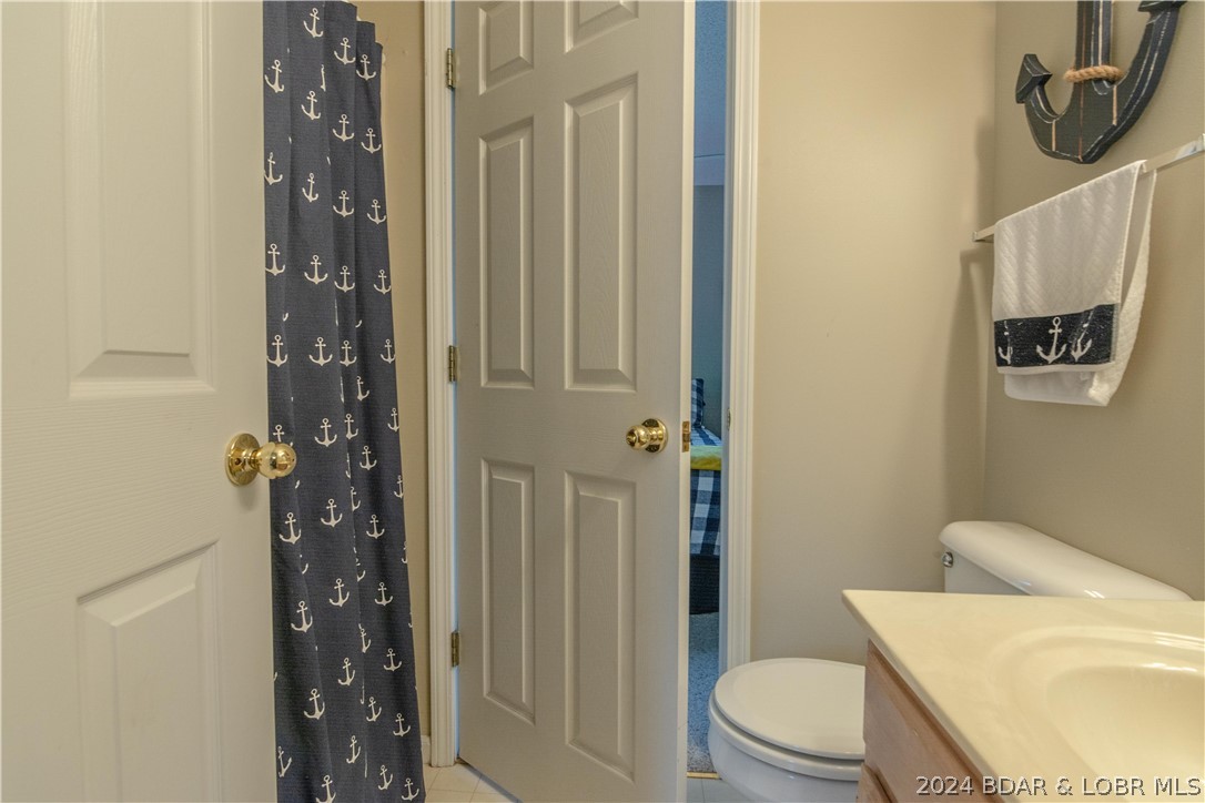 Lake Ozark, Missouri 65049, United States, 4 Bedrooms Bedrooms, ,3 BathroomsBathrooms,Residential,Contingent,50855