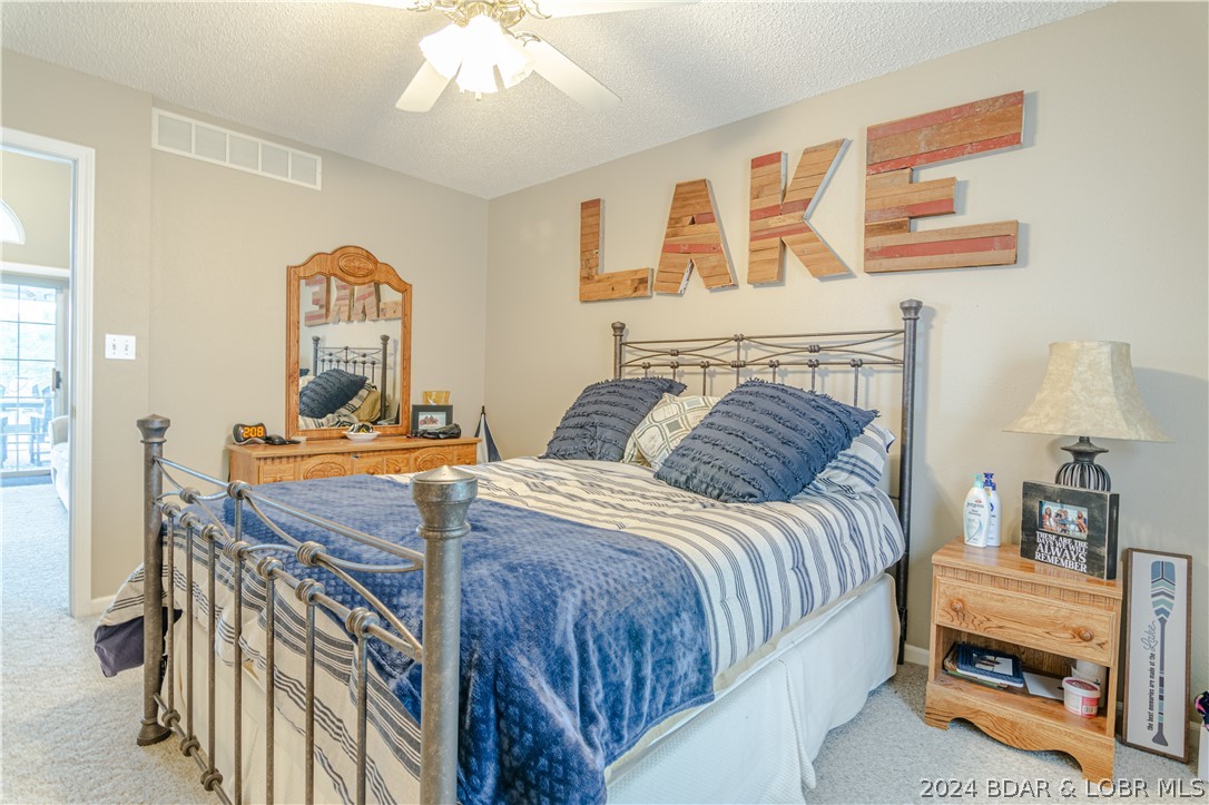 Lake Ozark, Missouri 65049, United States, 4 Bedrooms Bedrooms, ,3 BathroomsBathrooms,Residential,Contingent,50855