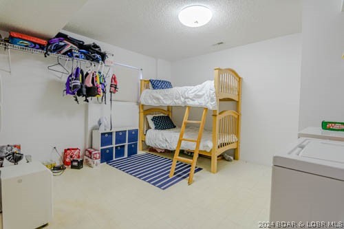 Lake Ozark, Missouri 65049, United States, 4 Bedrooms Bedrooms, ,3 BathroomsBathrooms,Residential,Contingent,50855