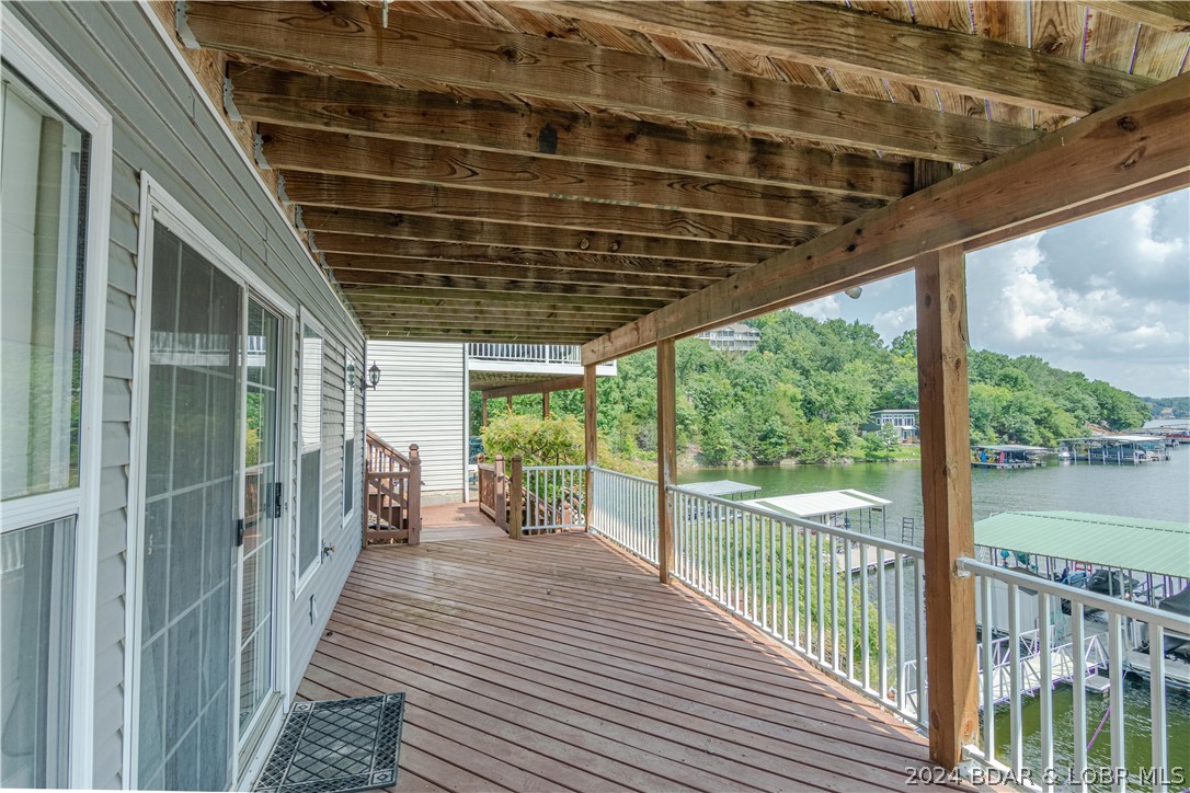 Lake Ozark, Missouri 65049, United States, 4 Bedrooms Bedrooms, ,3 BathroomsBathrooms,Residential,Contingent,50855