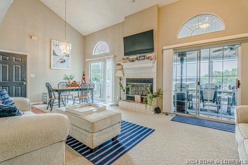 Lake Ozark, Missouri 65049, United States, 4 Bedrooms Bedrooms, ,3 BathroomsBathrooms,Residential,Contingent,50855