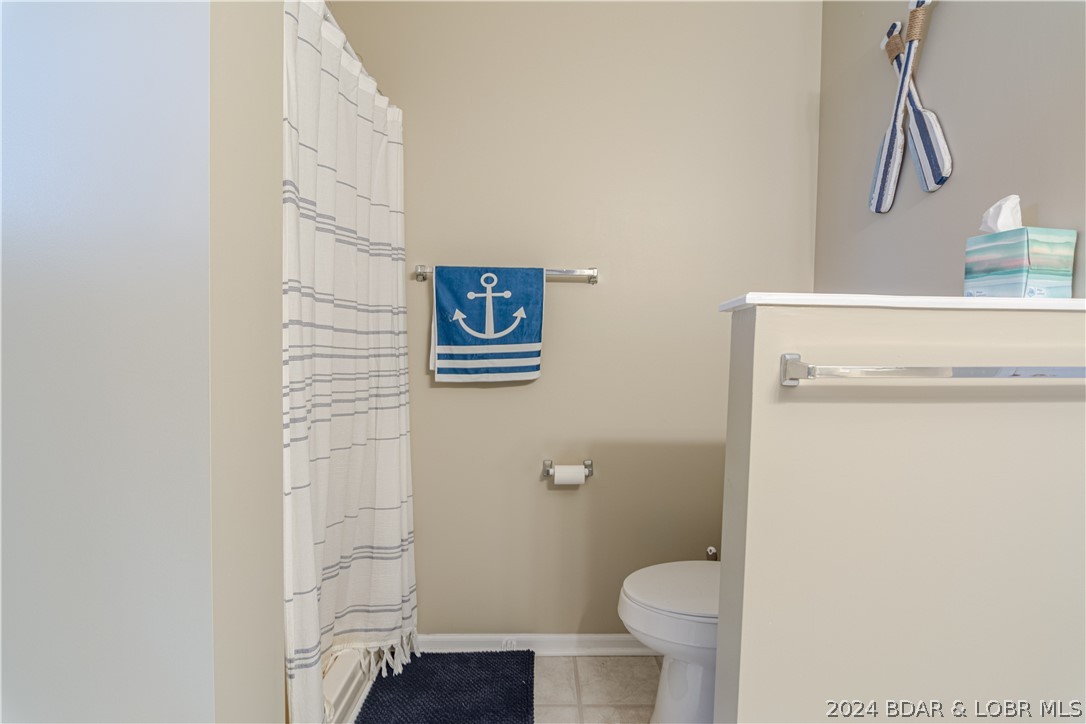 Lake Ozark, Missouri 65049, United States, 4 Bedrooms Bedrooms, ,3 BathroomsBathrooms,Residential,Contingent,50855