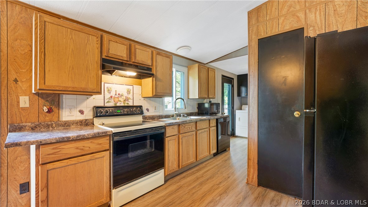 Si Acres - Residential
