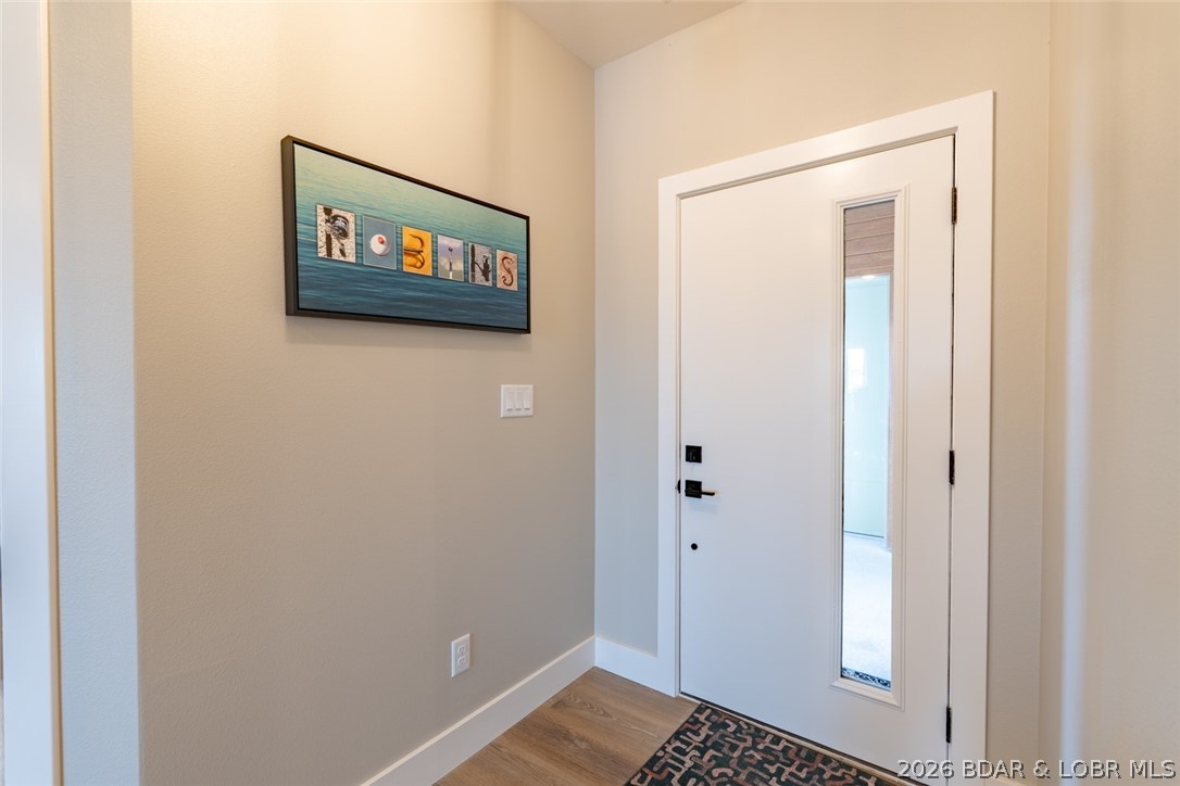 Robins at the Waters Edge Condominium - Residential