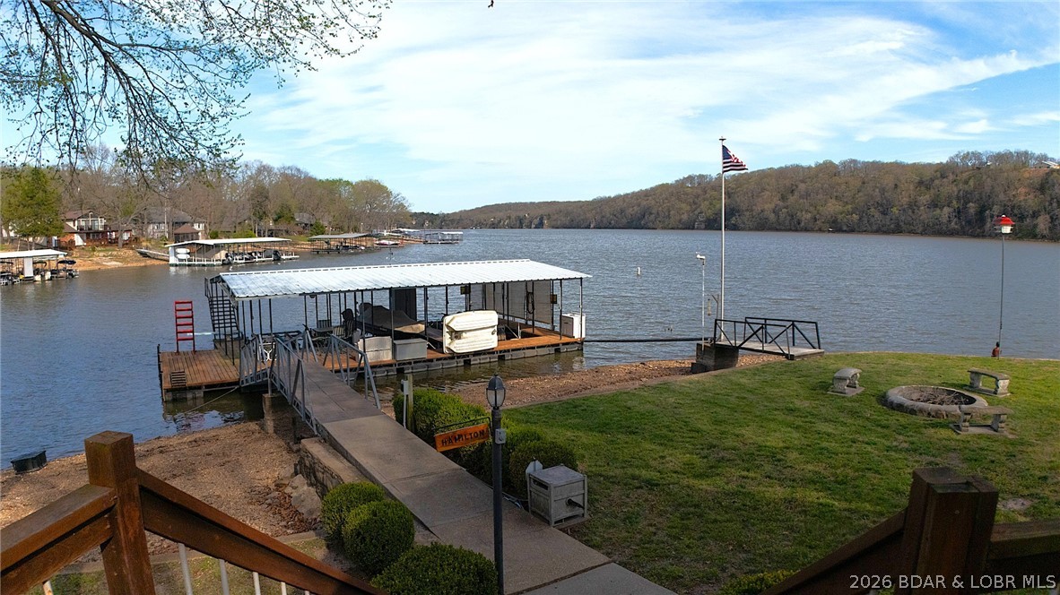 Golden Goose - Residential