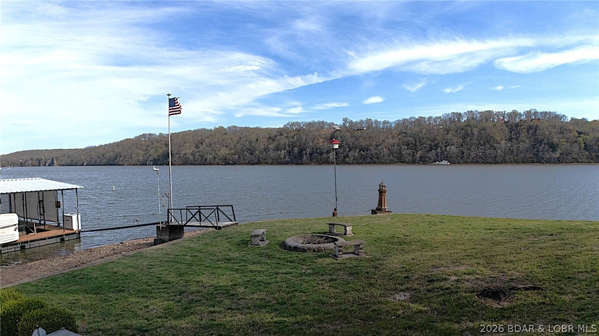 Golden Goose - Residential