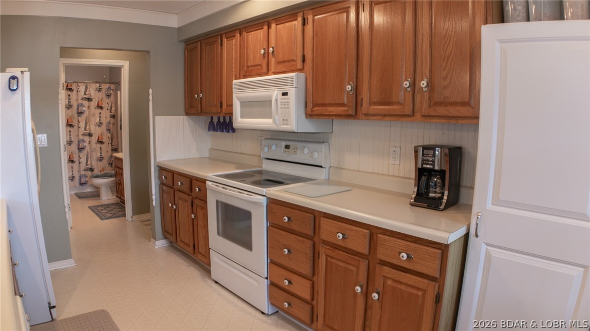 Golden Goose - Residential