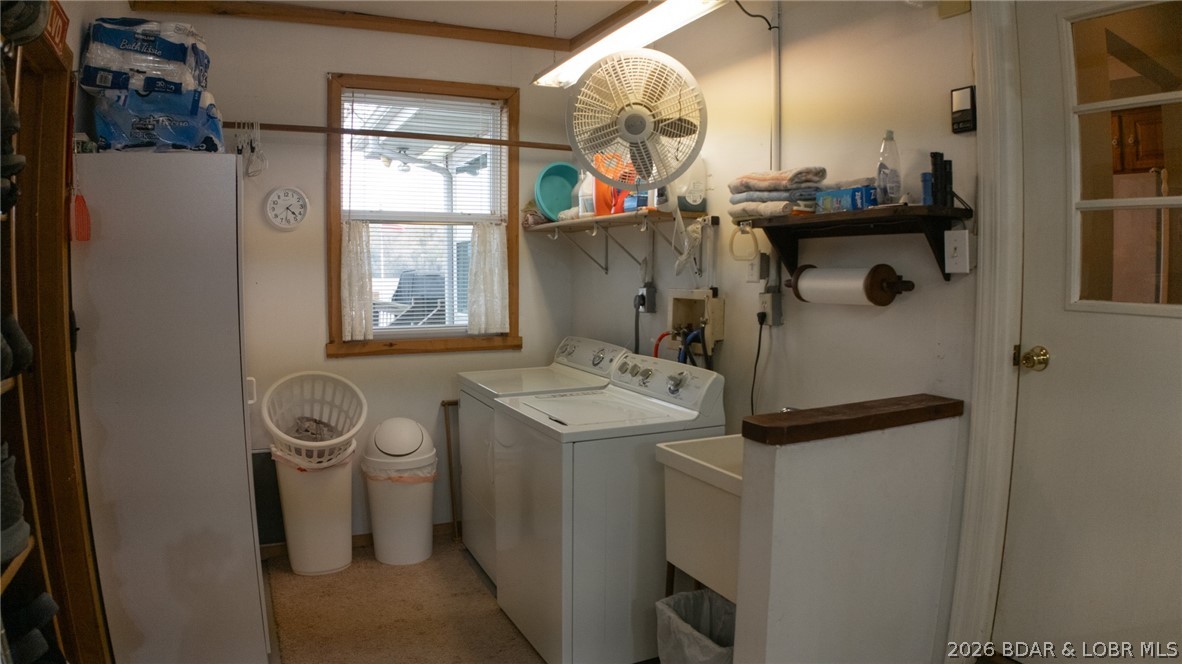 Golden Goose - Residential