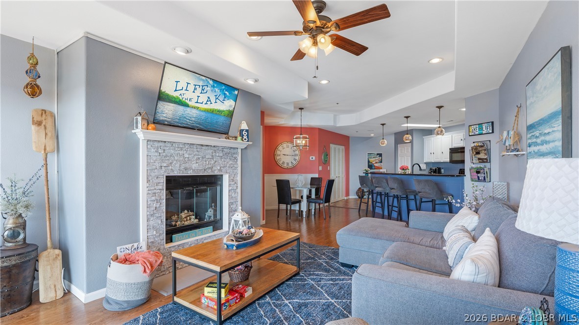 Emerald Bay Condominium - Residential