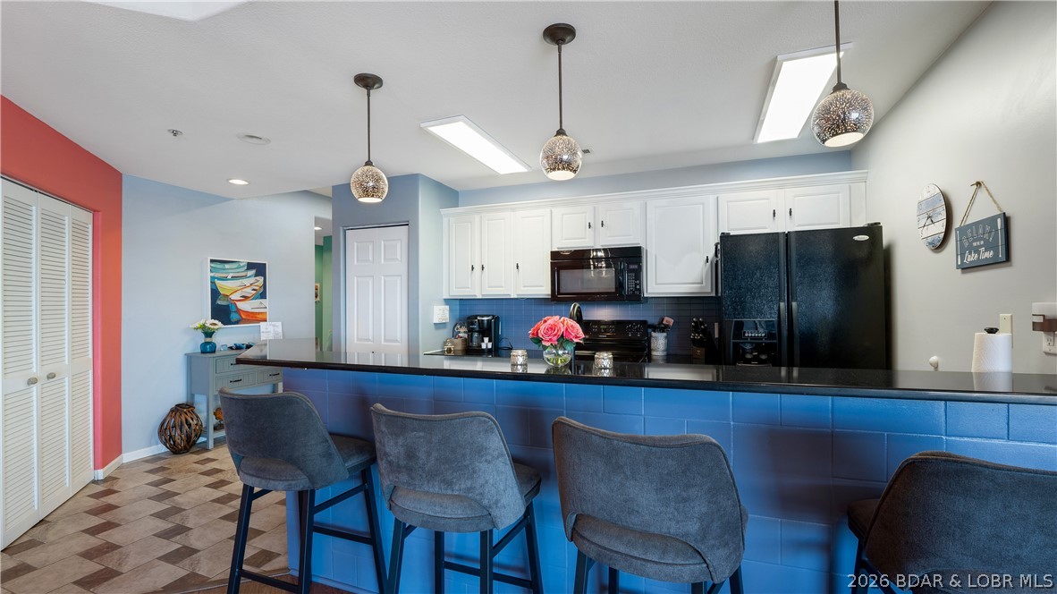 Emerald Bay Condominium - Residential