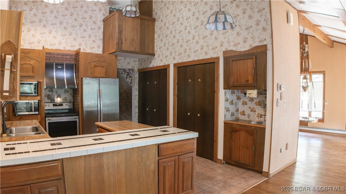 Forbes Lake of the Ozarks - Residential