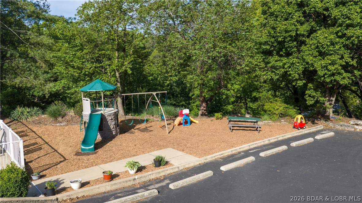Beacon Pointe - Land