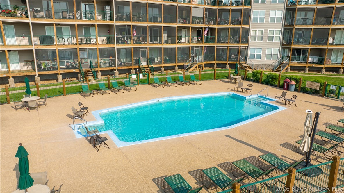 Cedar Glen Condominium - Residential