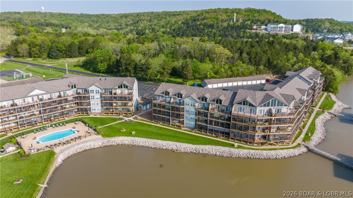 Cedar Glen Condominium - Residential