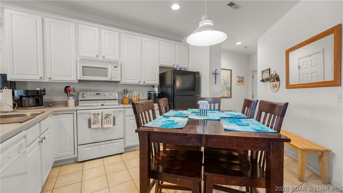 Cedar Glen Condominium - Residential