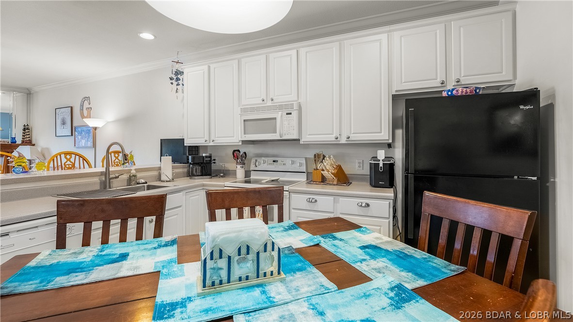 Cedar Glen Condominium - Residential