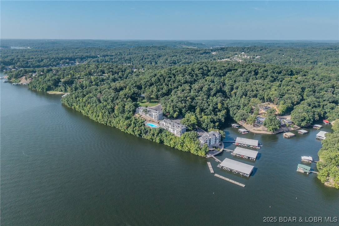 Windsor Bay Condominium - Residential