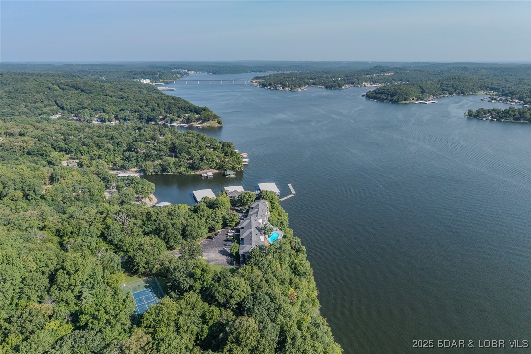 Windsor Bay Condominium - Residential