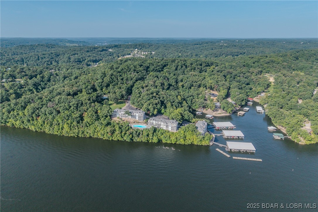 Windsor Bay Condominium - Residential