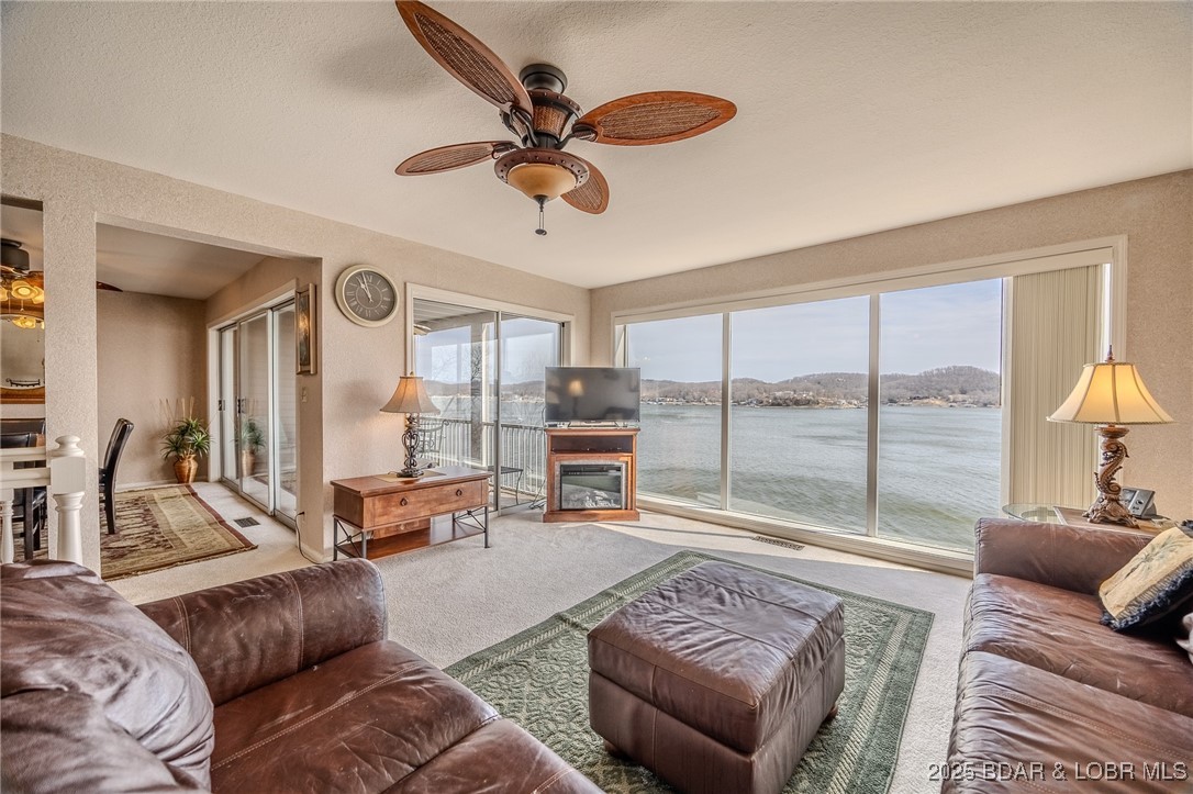 Windsor Bay Condominium - Residential