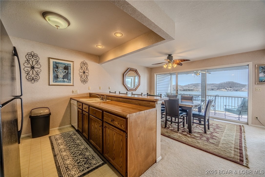 Windsor Bay Condominium - Residential