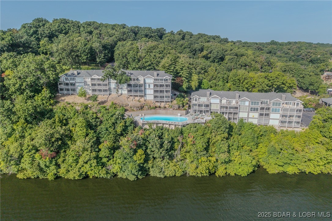 Windsor Bay Condominium - Residential