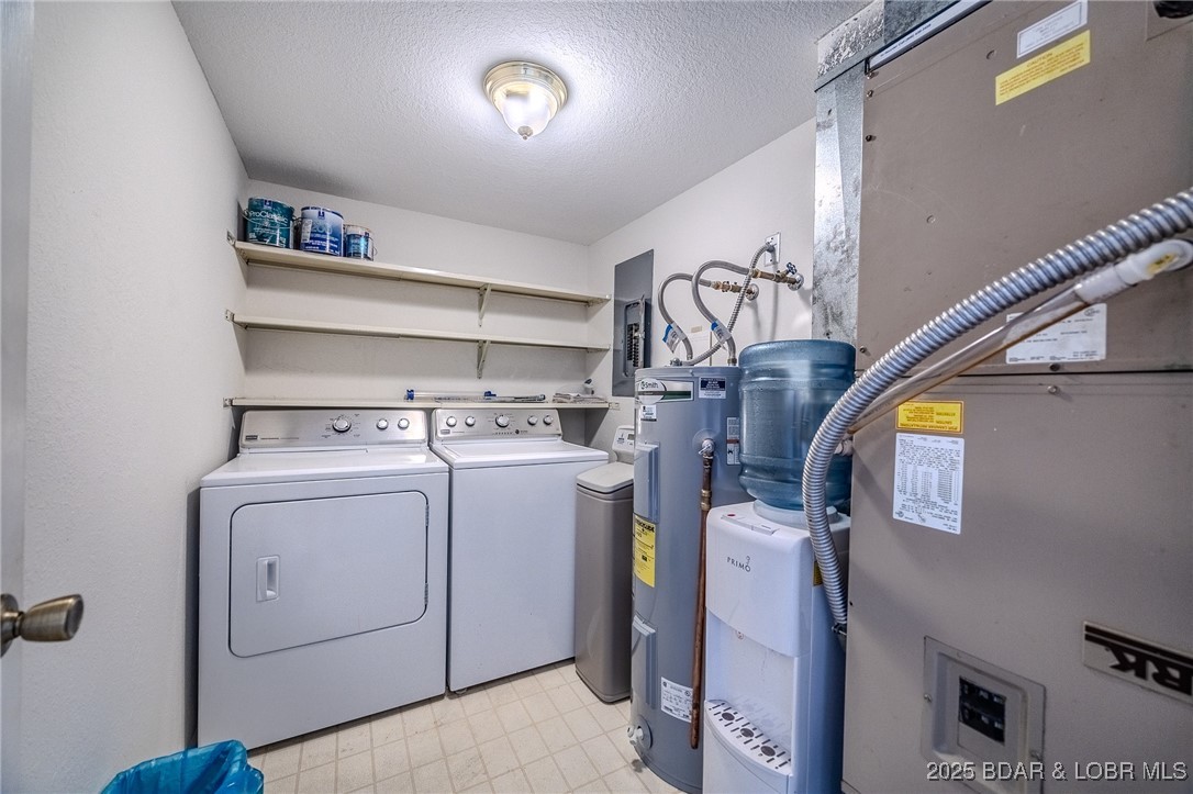 Windsor Bay Condominium - Residential