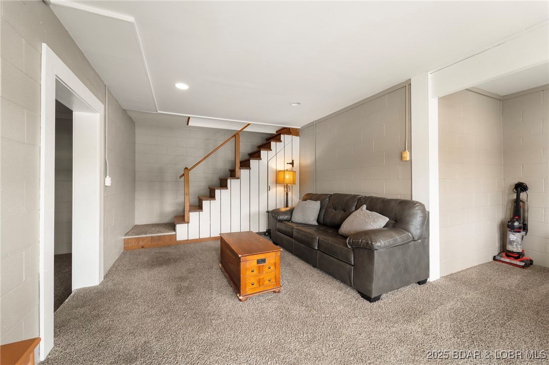 Pleasant Valley Acres - Residential