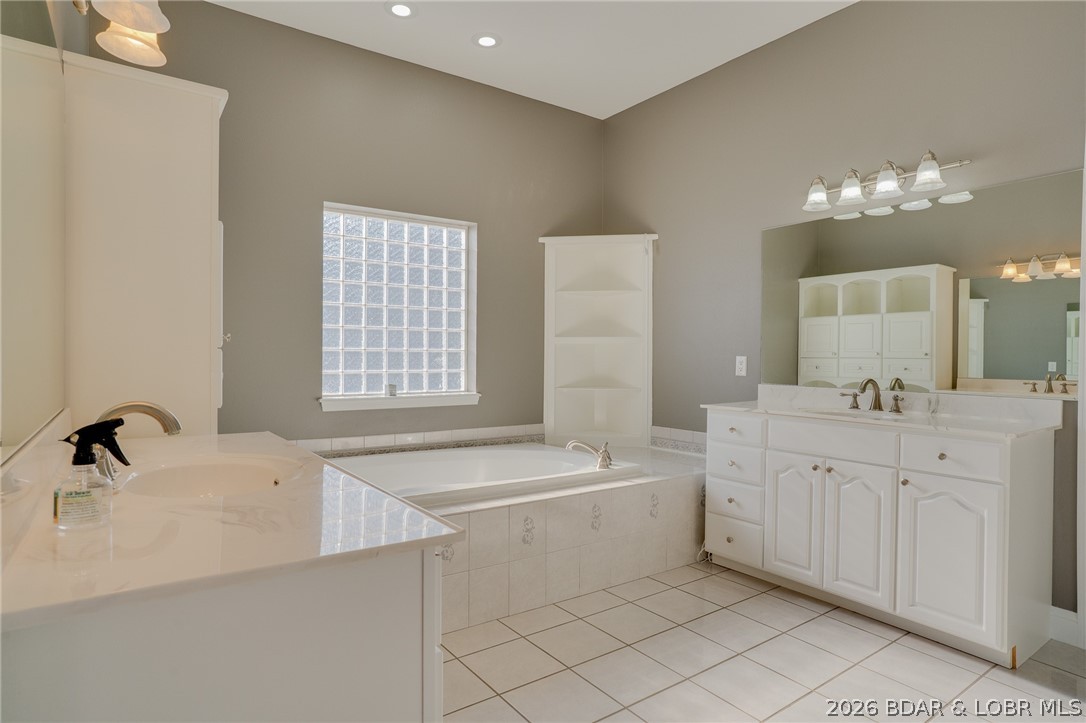 Palisades Point #5 - Residential