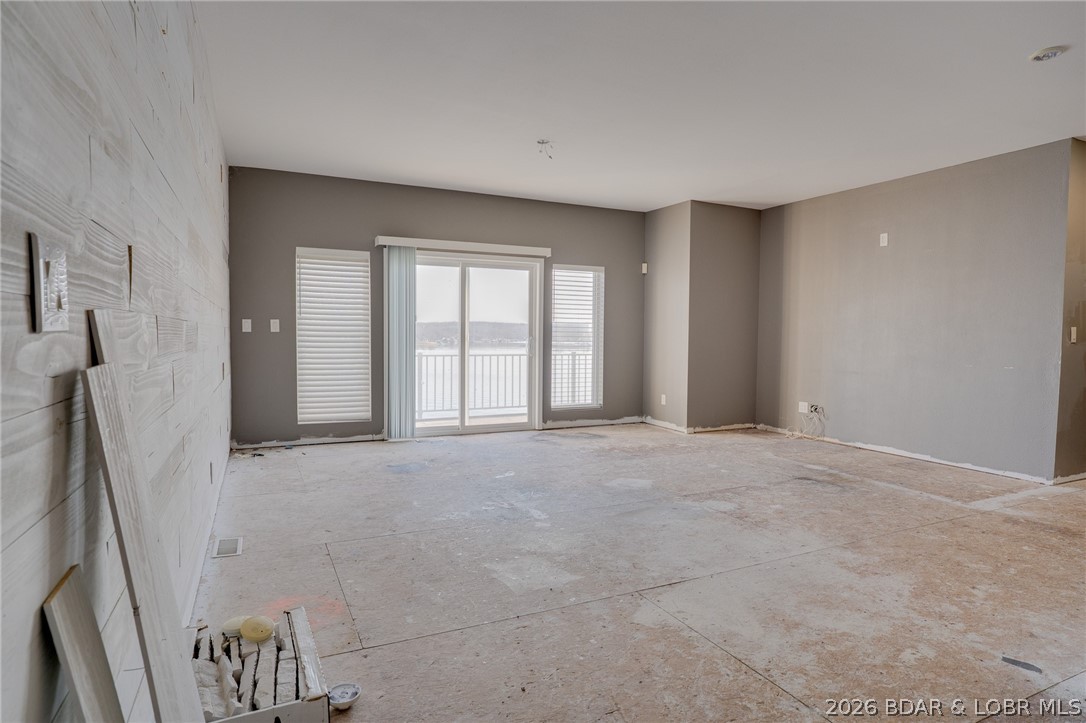 Palisades Point #5 - Residential