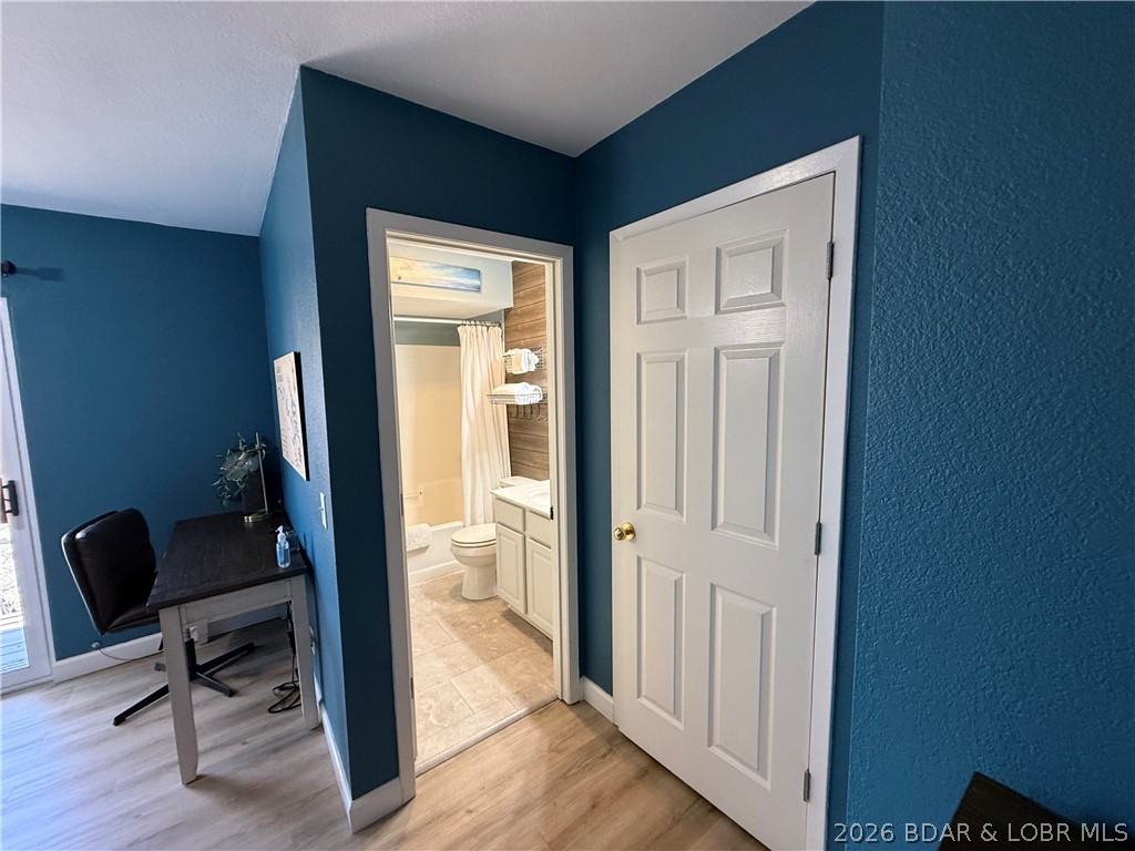 Tan-Tar-A Estates - Residential