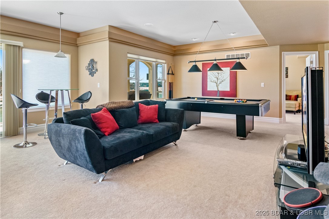 Villages, Missouri 65079, United States, 8 Bedrooms Bedrooms, ,7 BathroomsBathrooms,Residential,Active,83133