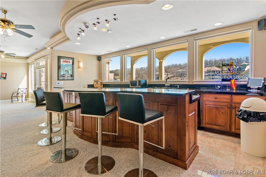 Villages, Missouri 65079, United States, 8 Bedrooms Bedrooms, ,7 BathroomsBathrooms,Residential,Active,83133