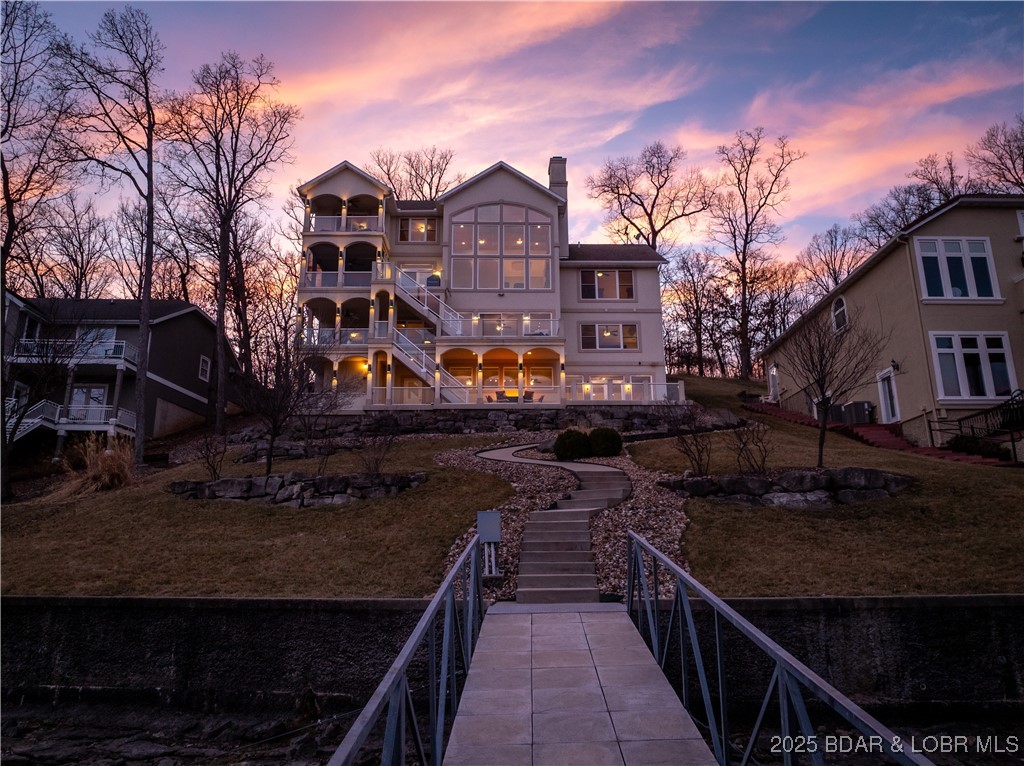 Villages, Missouri 65079, United States, 8 Bedrooms Bedrooms, ,7 BathroomsBathrooms,Residential,Active,83133