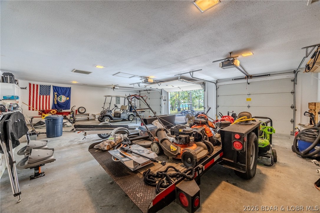 Harl & Walter Sub - Residential