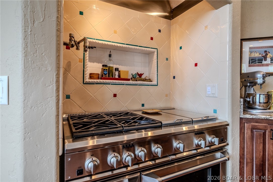 Harl & Walter Sub - Residential