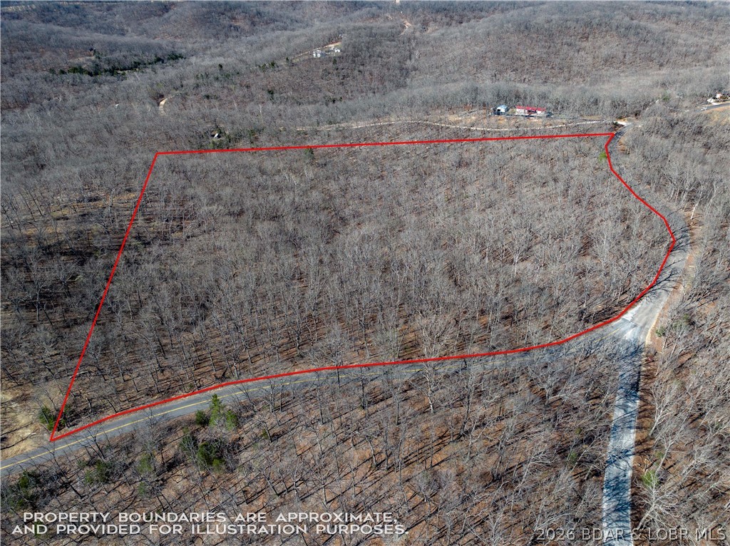 Lake Horizons - Land