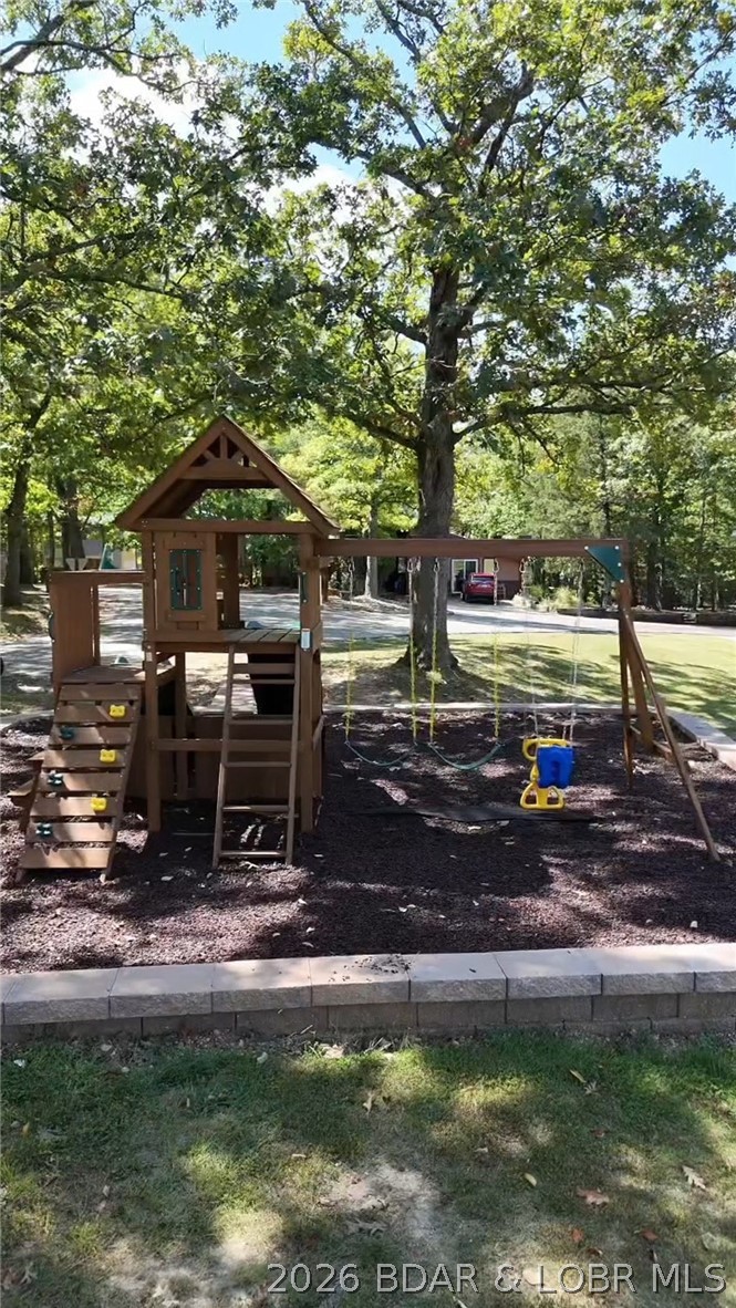 Tan-Tar-A Estates - Residential