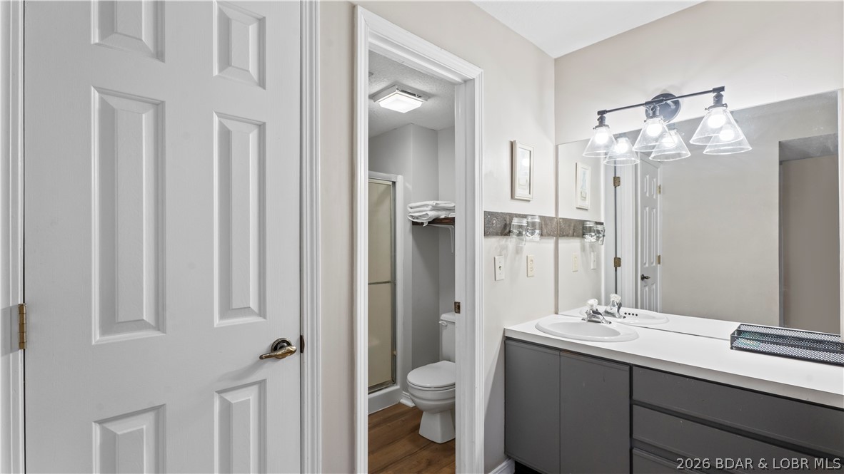 Four Seasons Racqt-Cntry Club - Residential