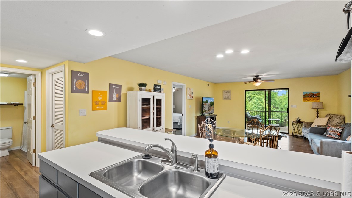 Four Seasons Racqt-Cntry Club - Residential