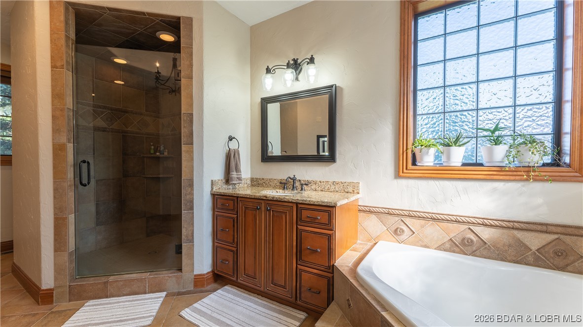 Woodland Cove - Residential