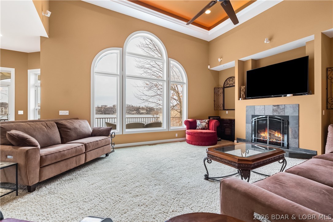 La Riva Est - Residential