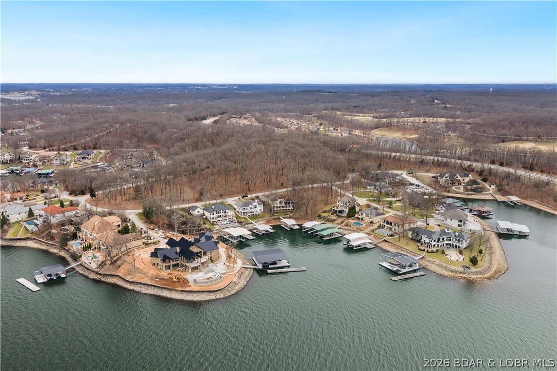 La Riva Est - Residential